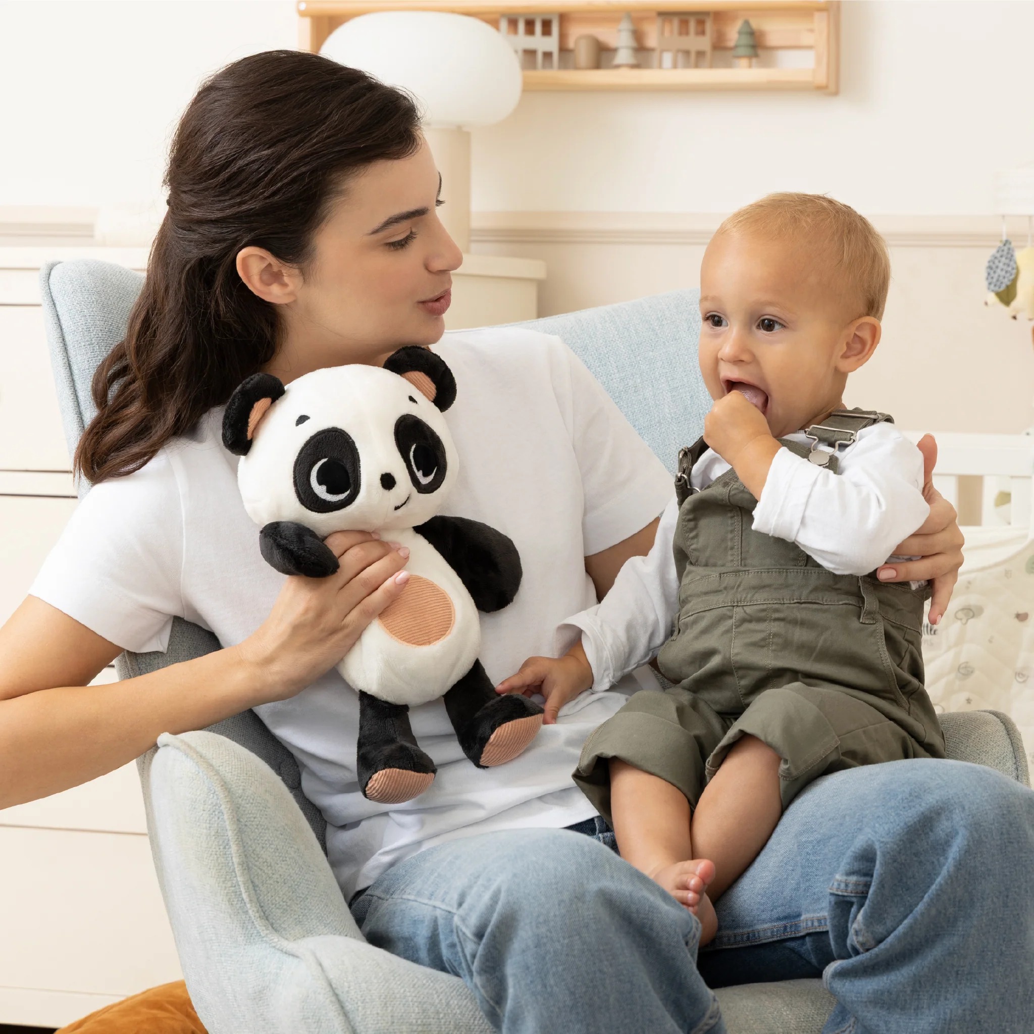 Panda pluszowa – wsparcie podczas brzuszkowania