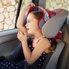 Opaska podtrzymująca głowę w foteliku samochodowym dla dzieci - czerwona
