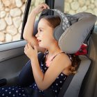 Opaska podtrzymująca głowę w foteliku samochodowym dla dzieci - szara
