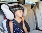 Opaska podtrzymująca głowę w foteliku samochodowym dla dzieci - szara