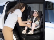 Obrotowy fotelik samochodowy BeSafe iZi Turn i-Size - Czarny CAB