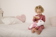 Pluszowy projektor dla dzieci - Jednorożec - przyjaciel do snu - Cloud b® Twilight Buddies™