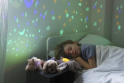 Cloud b® Dream Buddies Ella the Unicorn™ - Lampka nocna z projekcją świetlną - Jednorożec