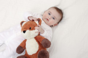 Szumiący lisek z pozytywką - Cloud b® Frankie the Fox™