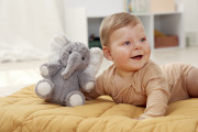 Szumiący słonik z pozytywką - Cloud b® Elliot Elephant™ On The Go