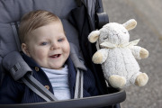 Szumiąca owieczka z pozytywką - Cloud b® Sleep Sheep™ On The Go