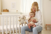 Szumiąca śpiąca owieczka z pozytywką - Cloud b® Sleep Sheep™