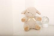 Szumiąca śpiąca owieczka z pozytywką - Cloud b® Sleep Sheep™
