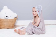 Bambusowy ręcznik dla dziecka - białe gwiazdki 2