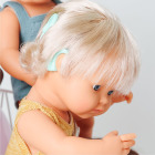 Lalka w ubranku  dziewczynka Europejka z implantem ślimakowym i jasnymi blond włosami 38 cm  2