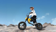 Motocykl elektryczny R8 - żółty 4