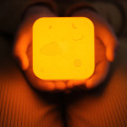 Przenośna lampka nocna Cube B™ – świecąca kostka - Kosmos 2