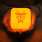 Przenośna lampka nocna Cube B™ – świecąca kostka - Sarenka Finley 2